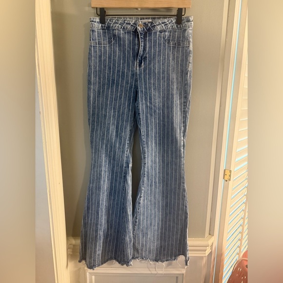 Cello Flare Wide Leg Jeans in Blue and White - Picture 1 of 9